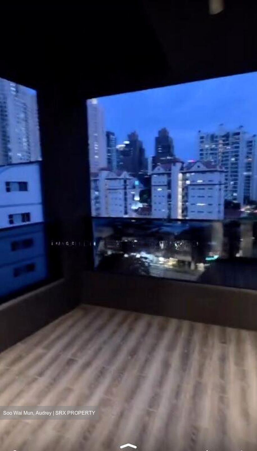 M5 (D10), Apartment #508786161